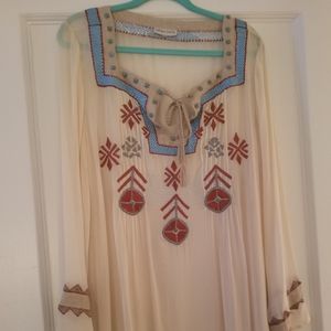 Embroidered Flowy LS tunic top